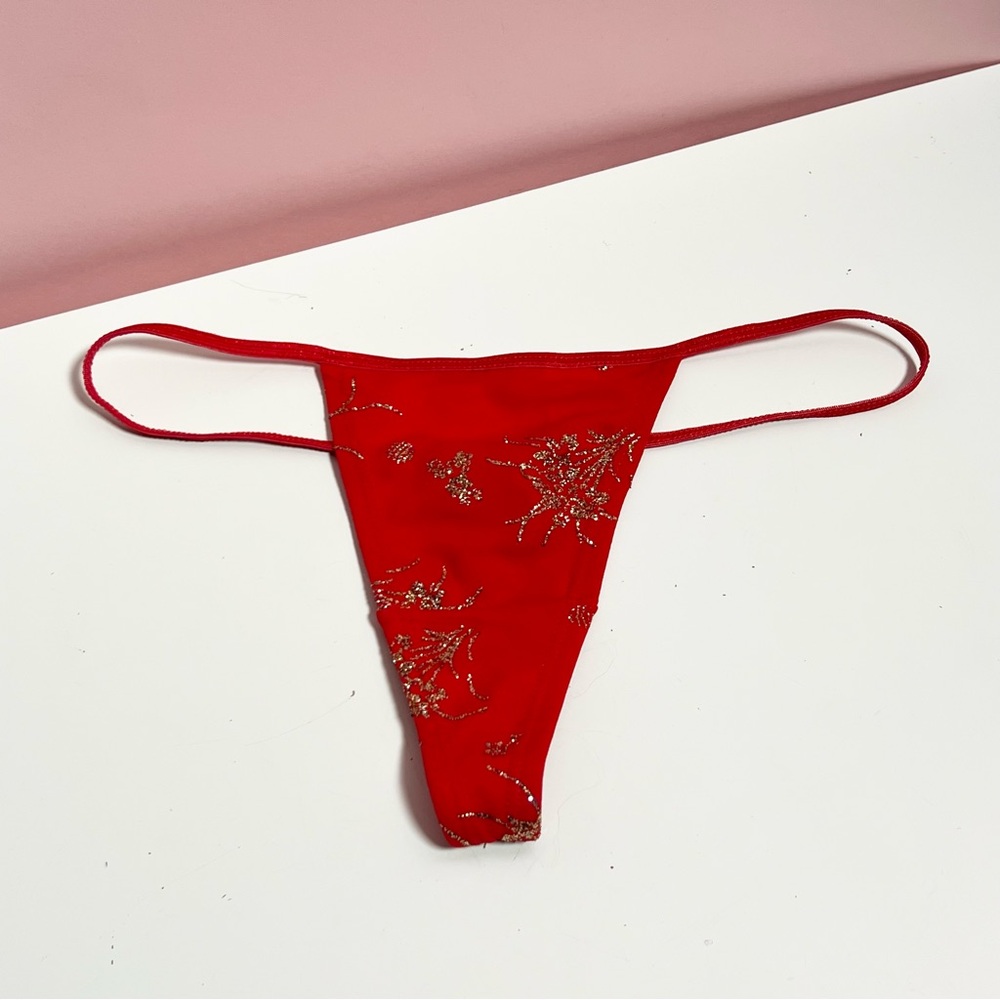 Vintage Y2K 2000s mcbling red glitter g string thong